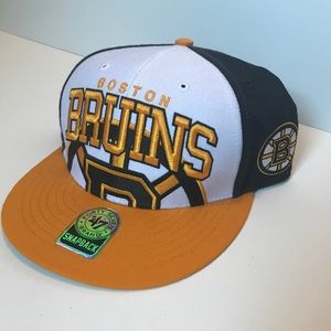 NWT Boston Bruins hat snapback 47 brand